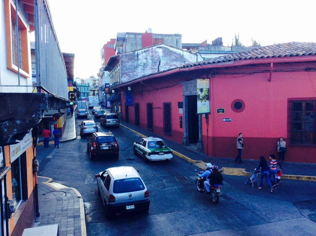 Hostal 50 Xalapa Bagian luar foto