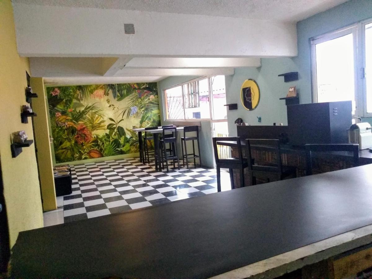 Hostal 50 Xalapa Bagian luar foto